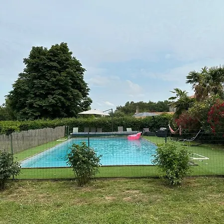 16 Personnes - Gironde Вилла *